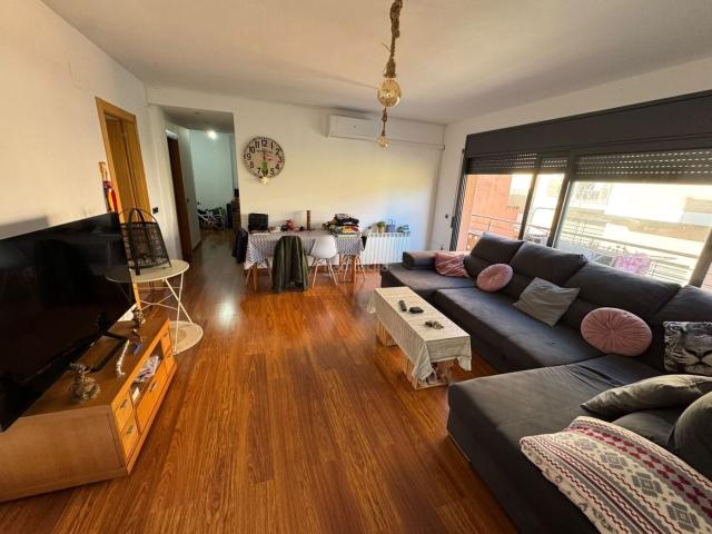 Piso en venta en Tordera, Tordera. Pisos.