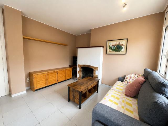 Piso en venta en Torelló. Àtico Esquinero en Torelló. Pisos.