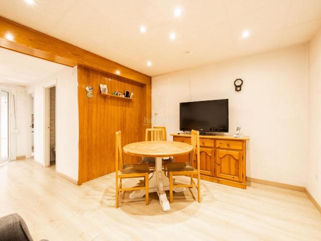 Piso en venta en Torelló. PIS AMB TERRASSA GRAN I GARATGE TIPUS BOX A TORELLÓ. Pisos.