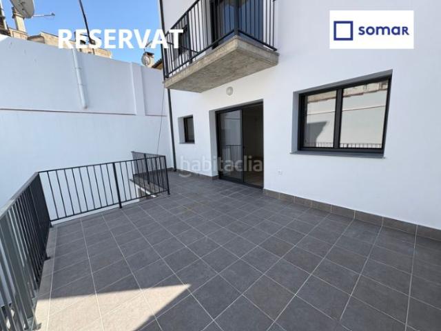 Piso en venta en Torelló. Pis d'obra nova en venda amb terrassa a Torelló. Pisos.