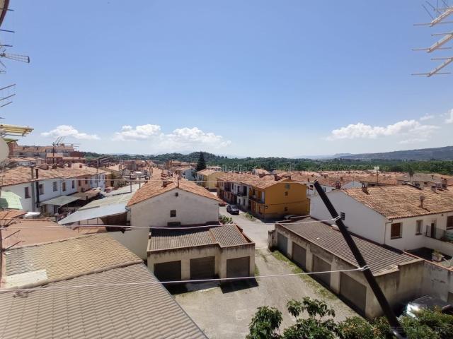 Piso en venta en Torelló. Piso céntrico. Pisos.