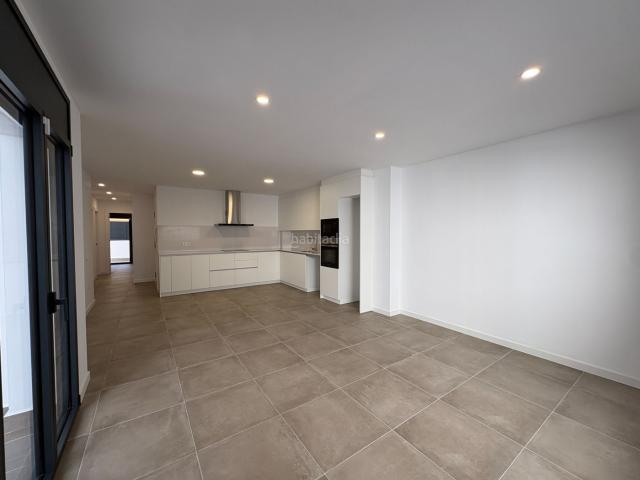 Piso en venta en Torelló. Planta baixa en venda amb sortida a Torelló. Pisos.