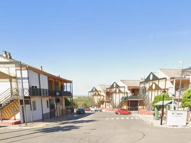 Piso en Venta en Torre de la Reina