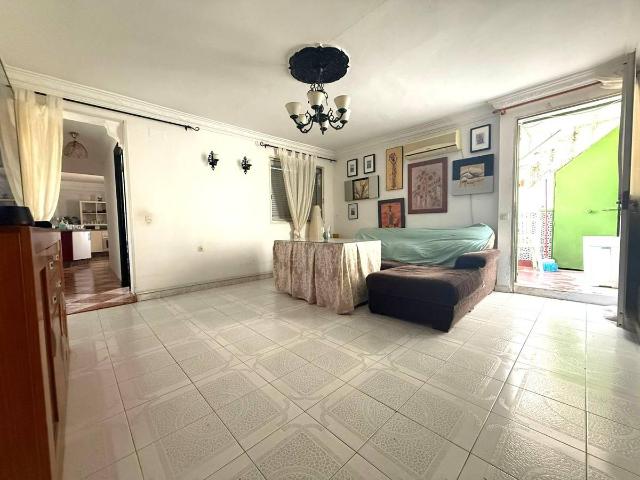 Piso en Venta en Torre de la Reina