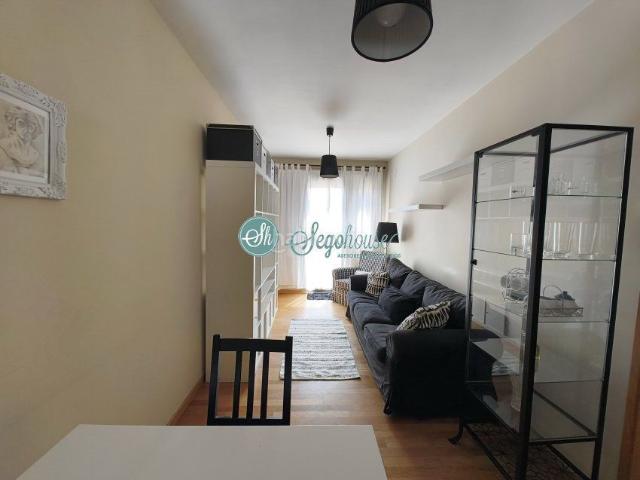Piso en venta en Torrecaballeros. Piso en venta en Torrecaballeros, 1 dormitorio. Pisos.