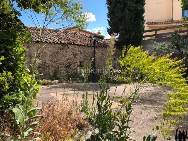 Piso en venta en Torrecaballeros. Restaurante Vivienda en Venta en TORRECABALLEROS SEGOVIA * BENEFICIOS: La AMPLITUD Las diferentes POSIBILIDADES de NEGOCIO. Pisos.