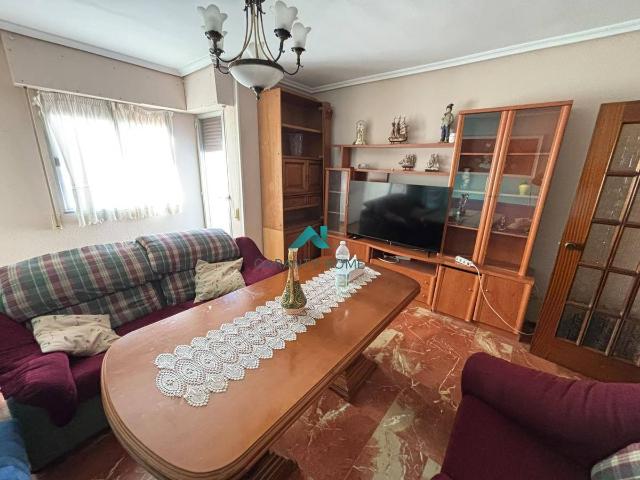 Piso en Venta en Torredonjimeno