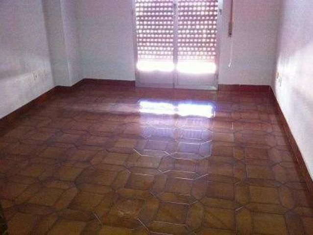 Piso en Venta en Torredonjimeno