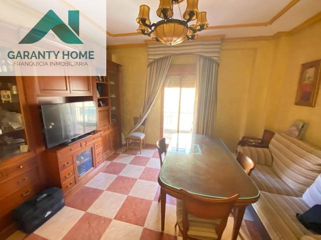 Piso en Venta en Torredonjimeno
