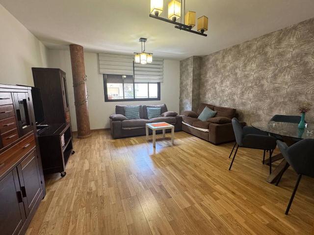 Piso en Venta en Torredonjimeno