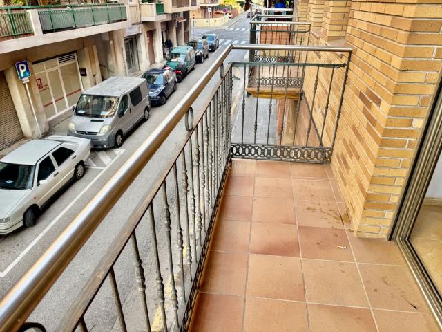 Piso en venta en Torredembarra, Centre Costa Dorada. A pocos minutos de la playa. Pisos.