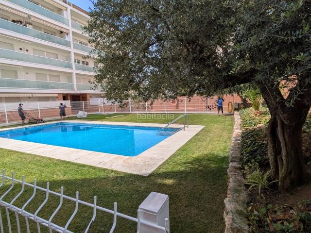 Piso en venta en Torredembarra, Centre Costa Dorada. Extraordinario piso de 3 dormitorios y 2 baños con parking y piscina. Pisos.