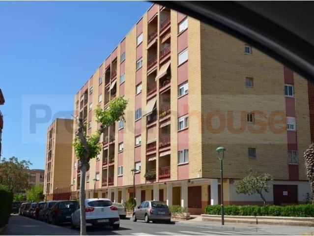 Piso en Venta en Torreforta