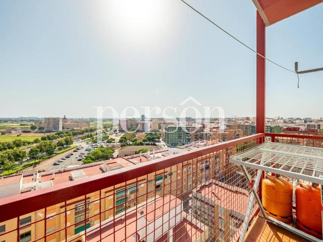 Piso en Venta en Torrefiel