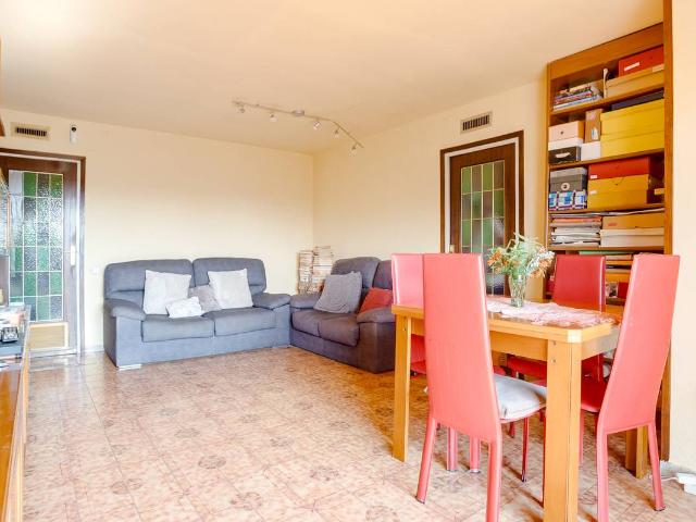 Piso en Venta en Torrefiel