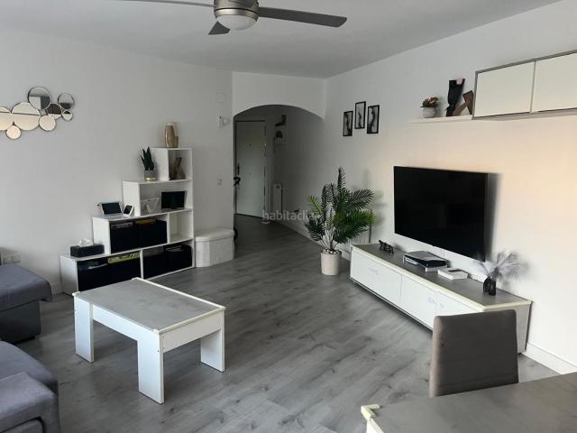 Piso en venta en Torrejón de Ardoz, Cañada Mancha Amarilla. Amplio piso reformado de 3 habitaciones con piscina, garaje y zonas deportivas en Mancha Amarilla. Pisos Torrejón de.