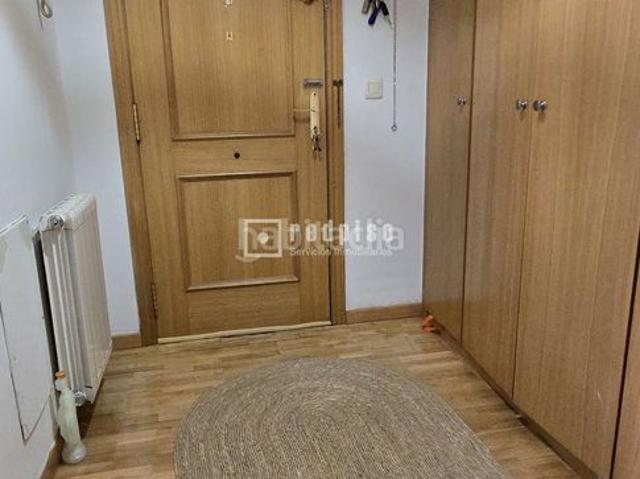 Piso en venta en Torrejón de Ardoz, Centro. Piso con piscina, garaje y trastero a 5 minutos de Plaza Mayor. Pisos Torrejón de.