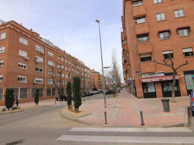 Piso en venta en Torrejón de Ardoz, Juncal. Vivienda en la ZONA DE JUNCAL. Pisos Torrejón de.