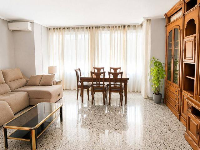 Piso en Venta en Torrellano