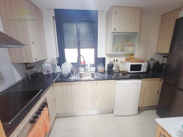 Piso en venta en Torrelles de Foix. Fantástico piso prácticamente nuevo en Torrelles de Foix. Pisos Torrelles de.