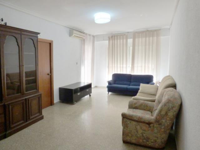 Piso en Venta en Torrent, Valencia