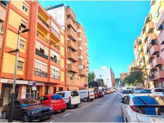 Piso en Venta en Torrent València