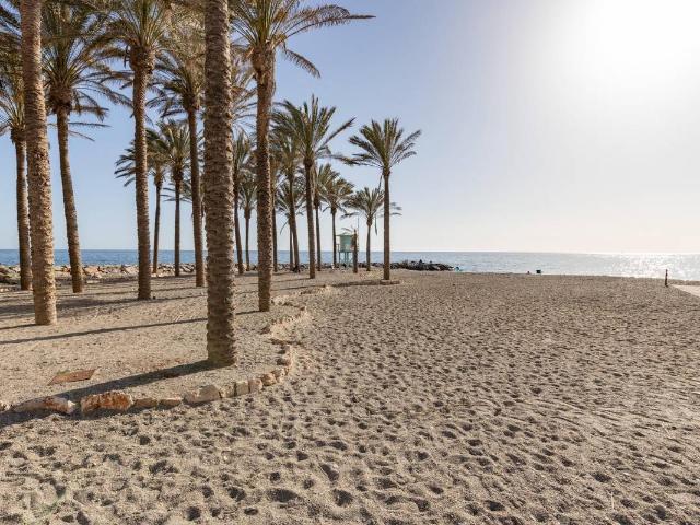 Piso en Venta en Torrenueva Costa