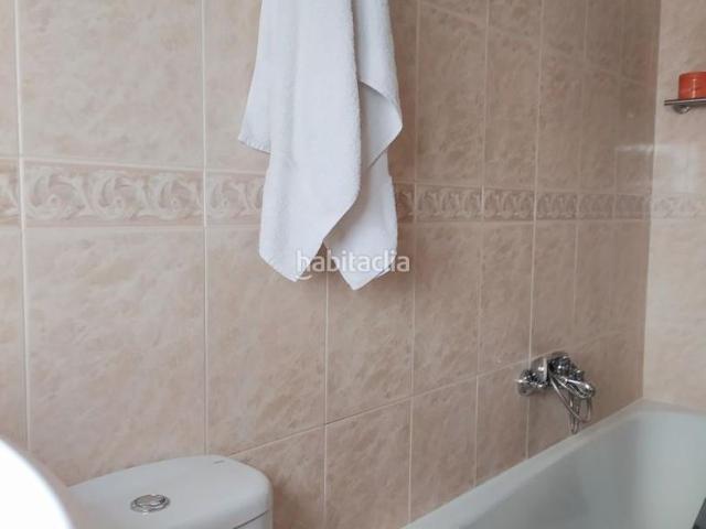Piso en venta en Torreperogil. Torreperogil Calle Andalucía. Pisos.