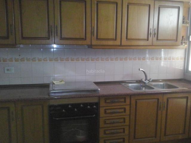 Piso en venta en Torreperogil. Estupendo piso en Torreprogil. Pisos.