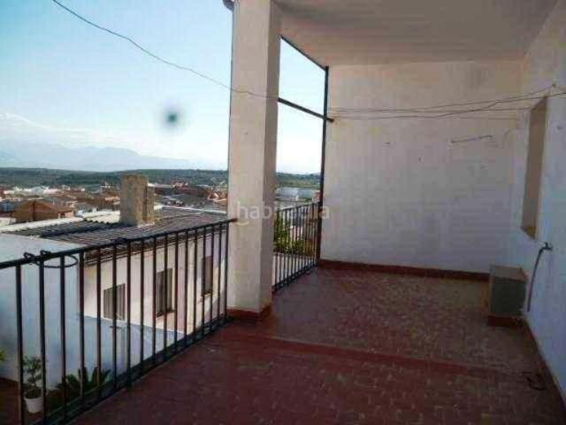 Piso en venta en Torreperogil. Piso en venta en carretera Córdoba Valencia, Torreperogil, Jaén. Pisos.