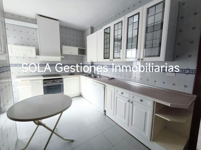 Piso en venta en Torreperogil. Piso HUERTA ALTA. Pisos.