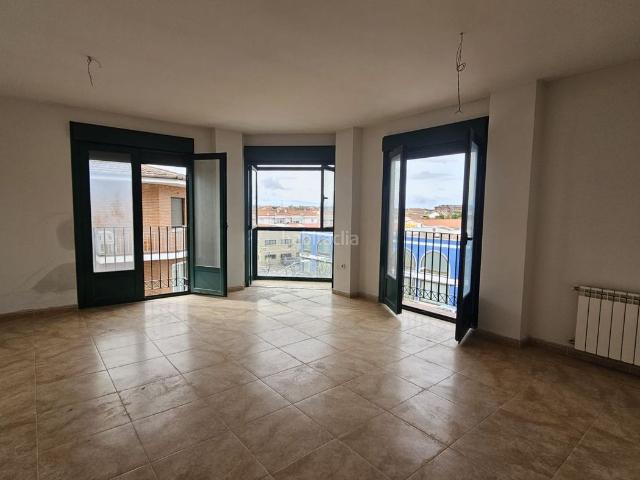 Piso en venta en Torrijos. Se vende piso nuevo a estrenar en Torrijos. Pisos.