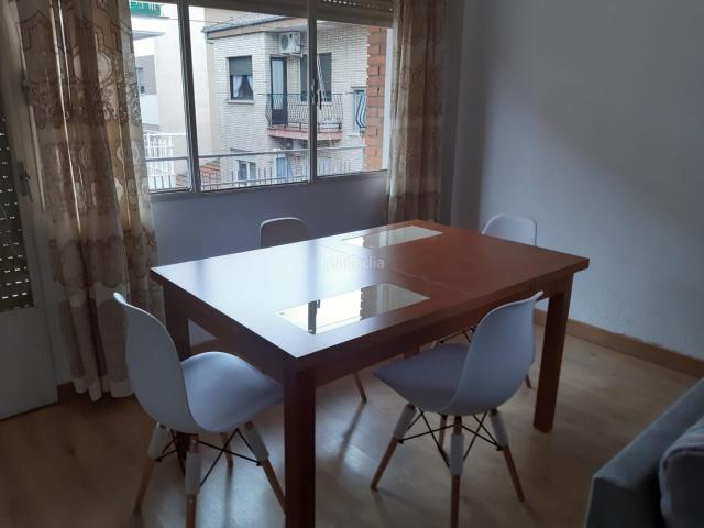 Piso en venta en Torrijos. SE VENDE PISO para inversores alquilado actualmente CERCA DE LA ZONA CENTRO EN TORRIJOS. Pisos.