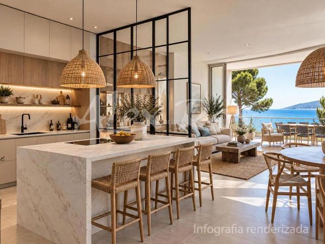 Piso en venta en Torroella de Montgrí Costa Brava. ESTARTIT GRAN APARTAMENTO CON VISTAS AL MAR. Pisos Torroella de.