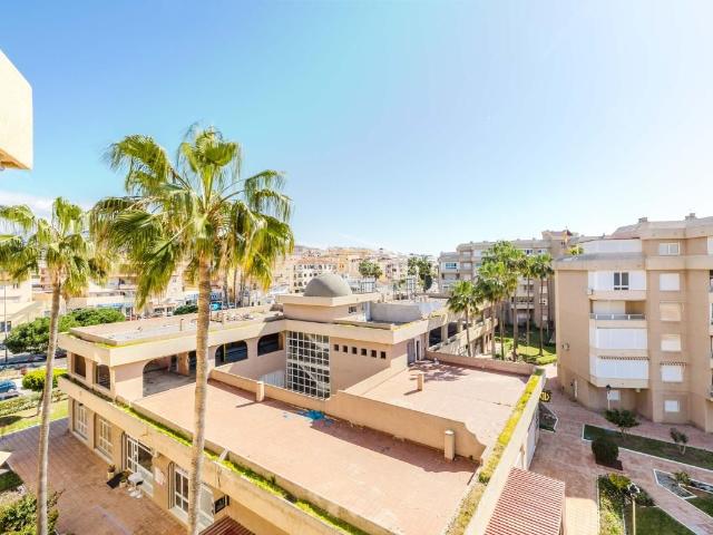 Piso en venta en Torrox, Centro Internacional. Pisos.