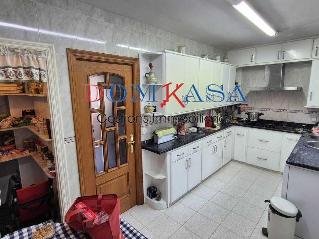 Piso en venta en Tortosa, Centre Costa Dorada. Se vende piso en el centro de Tortosa. Pisos.