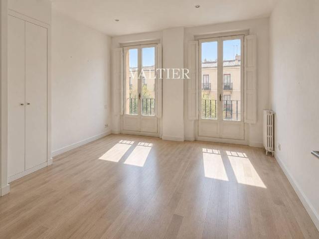 Piso en Venta en Trafalgar