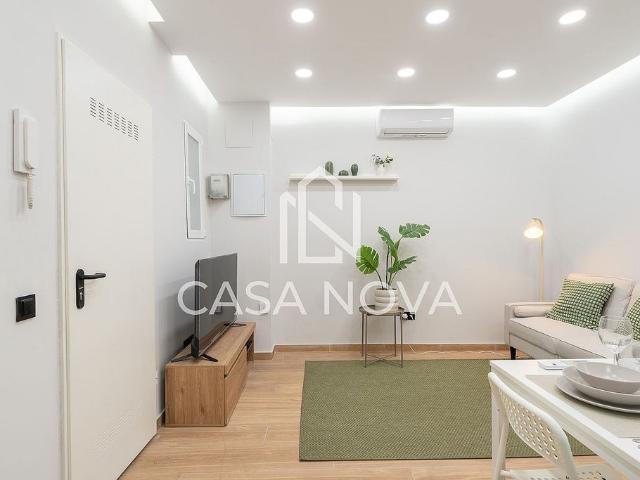 Piso en venta en travesía De Gràcia, Barcelona, de 55 m² 2 habitaciones por 190.000