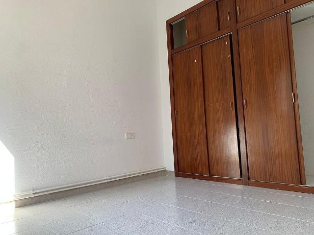 Piso en venta en travesía De Gràcia, Barcelona, de 62 m² 3 habitaciones por 359.000