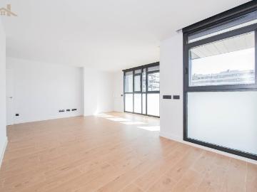 Piso en venta en Tres Cantos, Primera Fase Nuevo Tres Cantos. Piso en Urbanización Exclusiva. Pisos Tres.