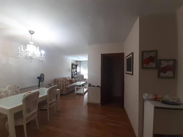Piso en Venta en Triana Este