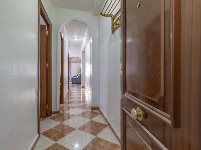 Piso en Venta en Triana Este