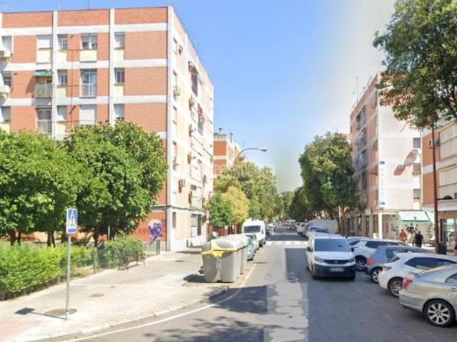 Piso en Venta en Triana Oeste