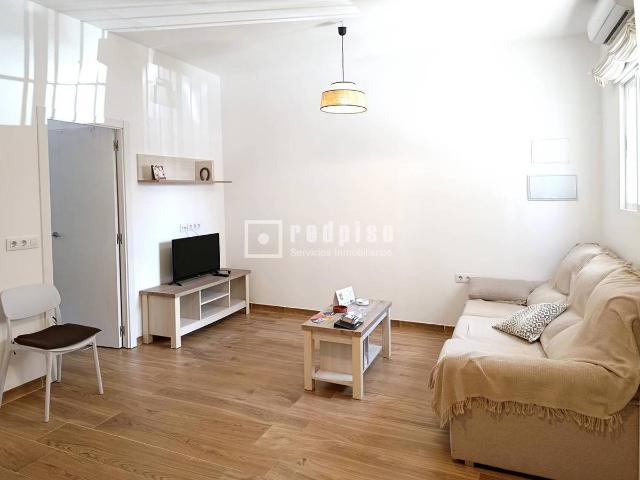 Piso en Venta en Triana Oeste
