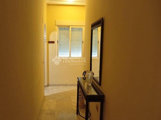 Piso en Venta en Triana Oeste