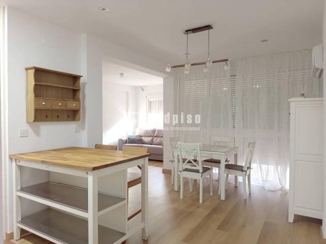 Piso en Venta en Triana Oeste