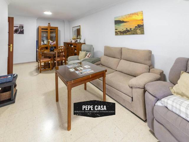 Piso en Venta en Triana Oeste