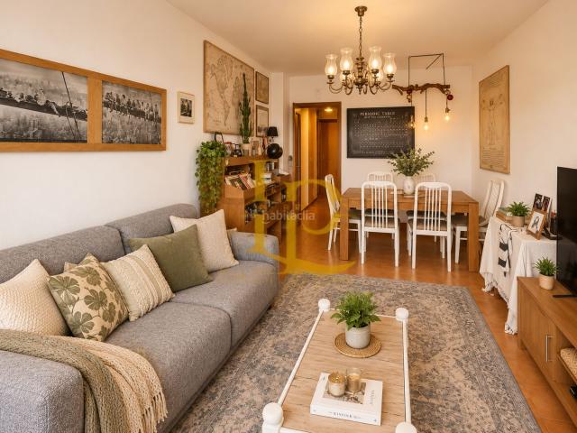 Piso en venta en Trijueque. AMPLIO Y LUMINOSO PISO DE 3 HABITACIONES CON BALCÓN Y PLAZA DE GARAJE EN TRIJUQUE. Pisos.