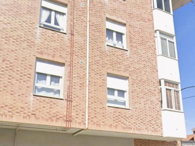 Piso en Venta en Trobajo del Camino