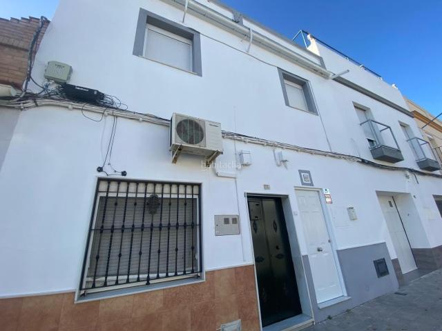 Piso en venta en Utrera, Torre Cruz Los Molinos. PISO ALTO INDEPENDIENTE. Pisos.
